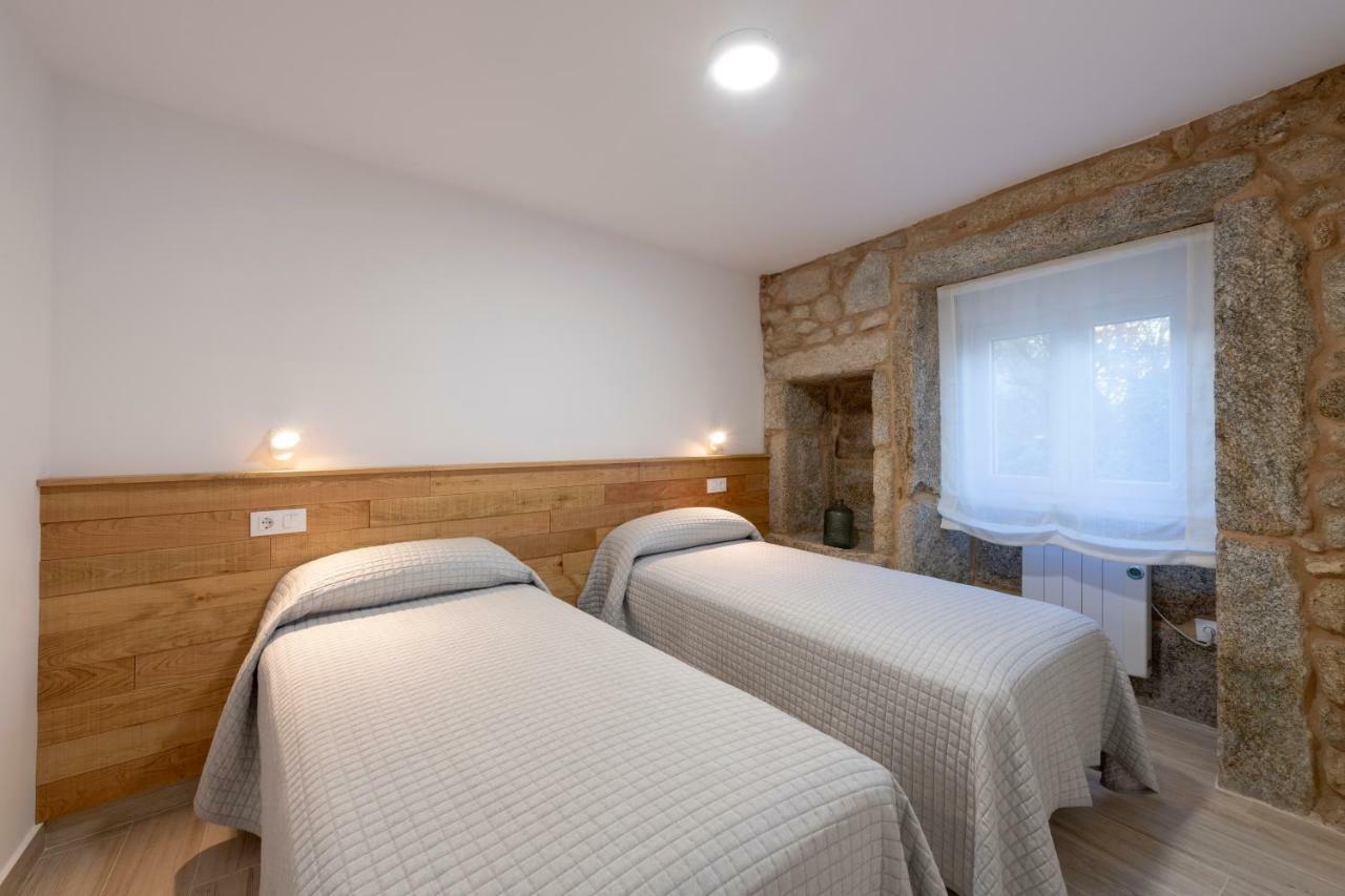 Apartamentos Mar De Fondo Muxia Luaran gambar