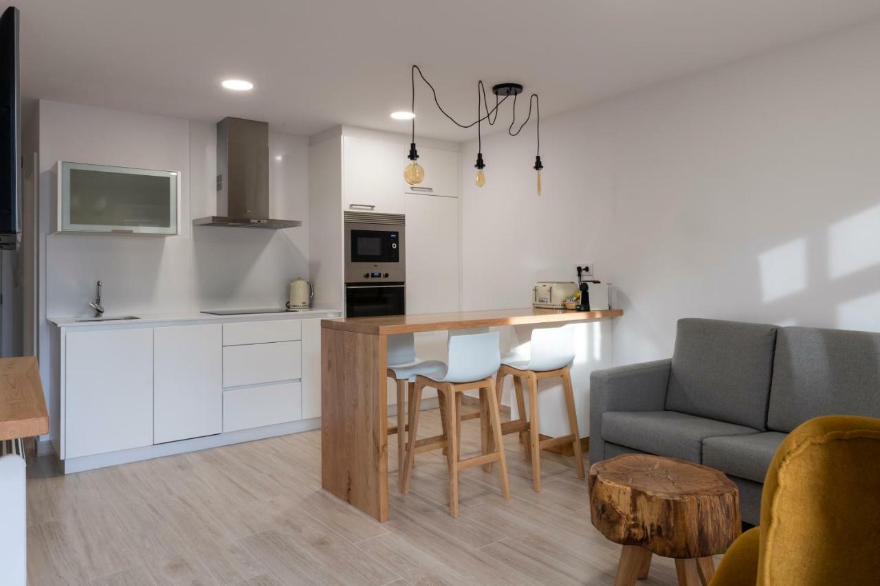Apartamentos Mar De Fondo Muxia Luaran gambar